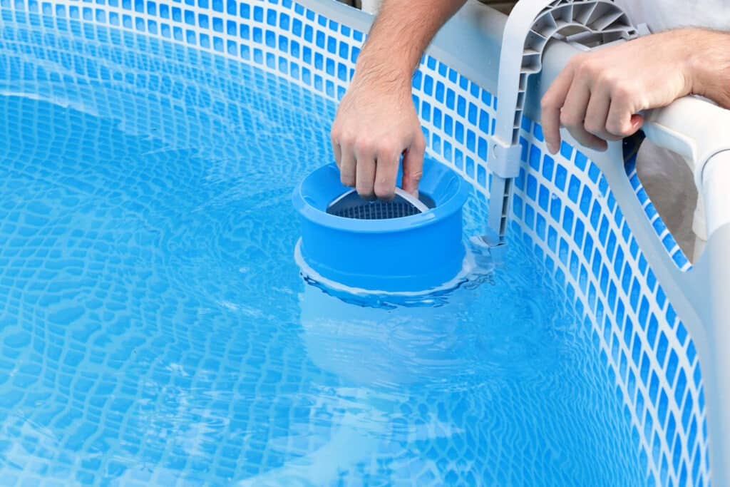 Why Pool Leaks in Green Valley Often Go Undetected 2 Leak detection using dye test in Green Valley pool