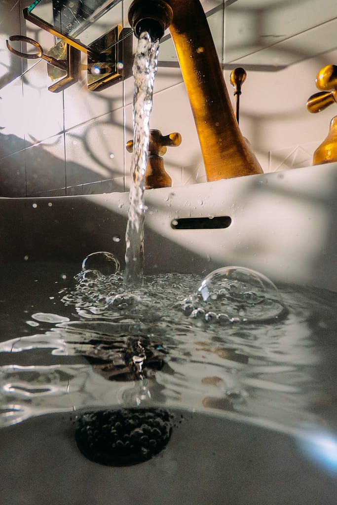 How Our 24/7 Leak Detection Team Serves Southern Highlands 3 Professional leak detection services in Summerlin, NV